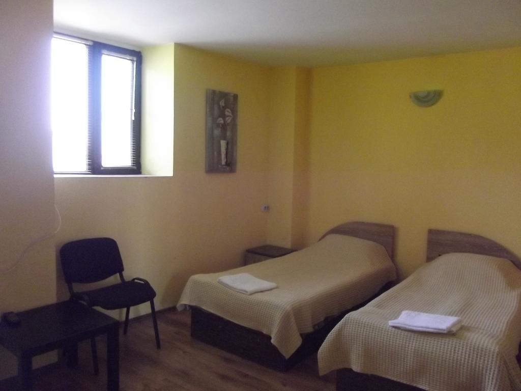Hotel House For Guests And Friends Swisztow Zewnętrze zdjęcie